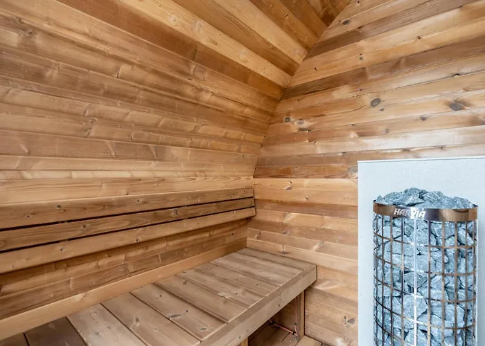 Tiny Am Bergheider Apartment *